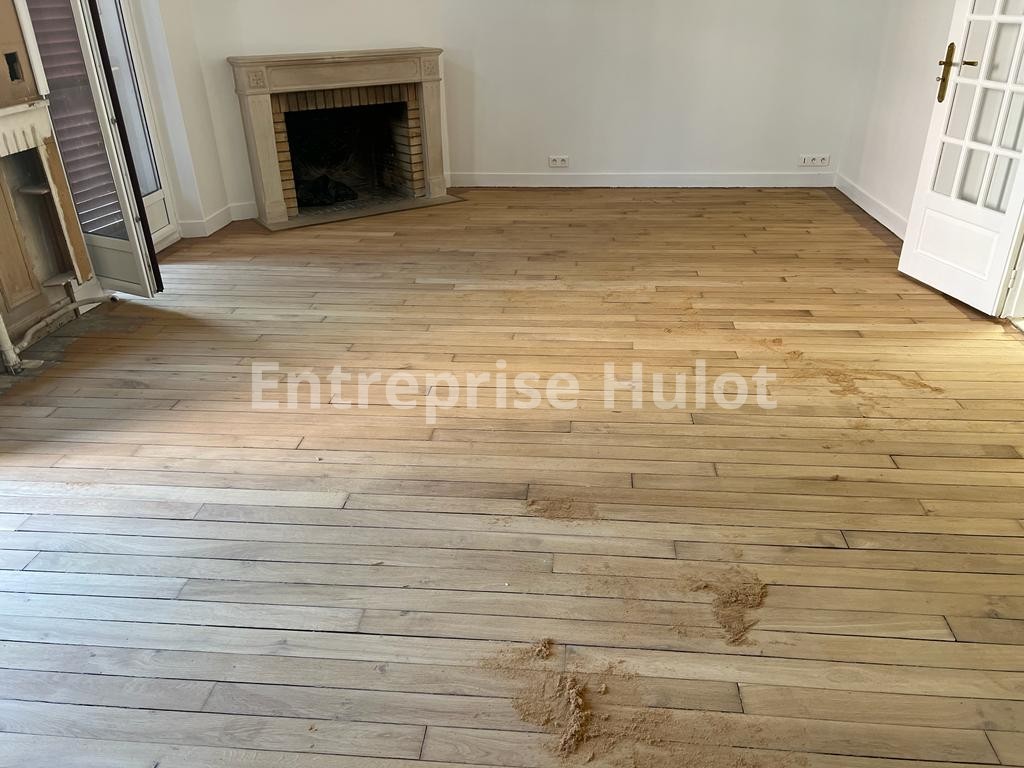 Rénovation parquet massif Saint-Maur-des-Fossés